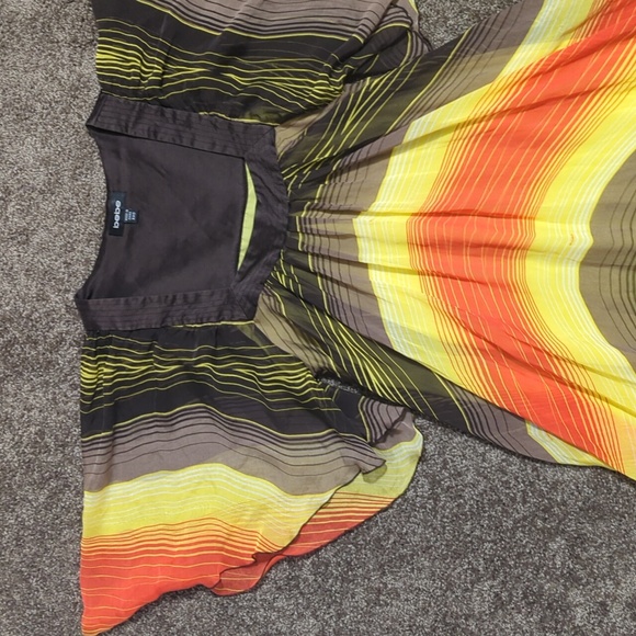 Bebe Angel Wing Chevron Maxi Dress - Picture 2 of 4